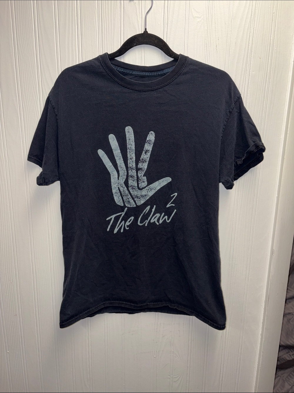 The Claw Graphic Tee - Black by
